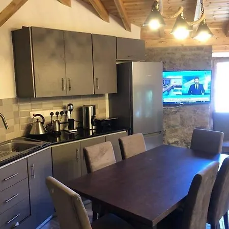 Lägenhet To Spiti Tou Faliari Platanistasa