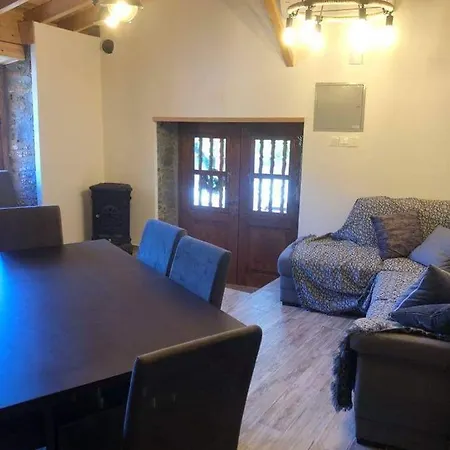 To Spiti Tou Faliari * Platanistasa